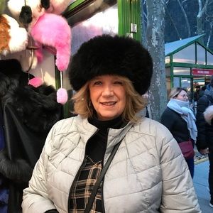 Meet your Posher, Diane